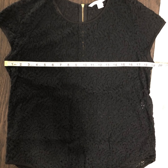 EUC DVF black lace top, size M - Picture 4 of 5